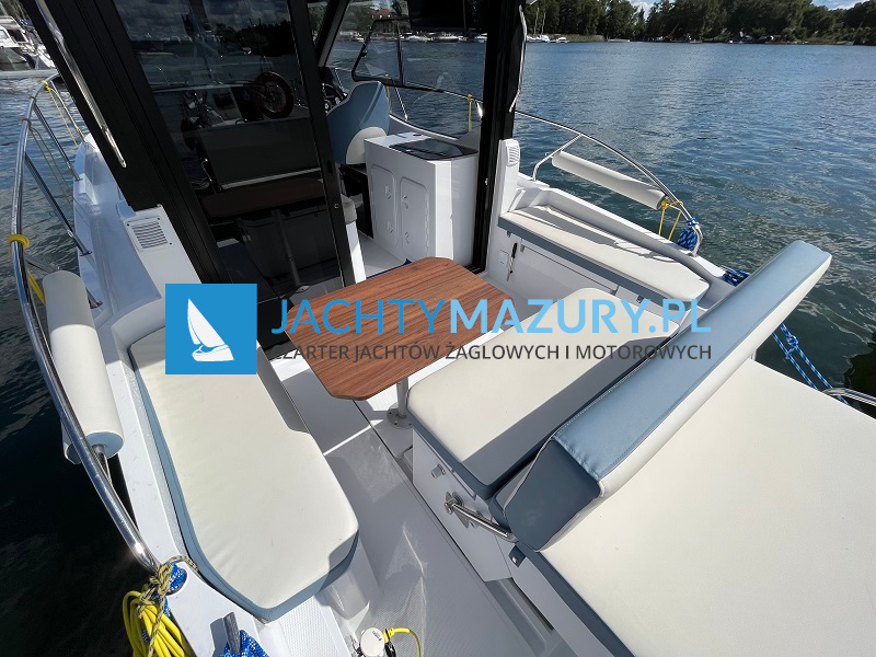 nautic 880 pokład