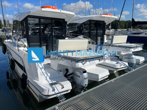 nautic 880